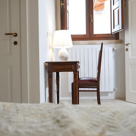 Hotel Palazzo Salvatori à Soleto Extérieur photo